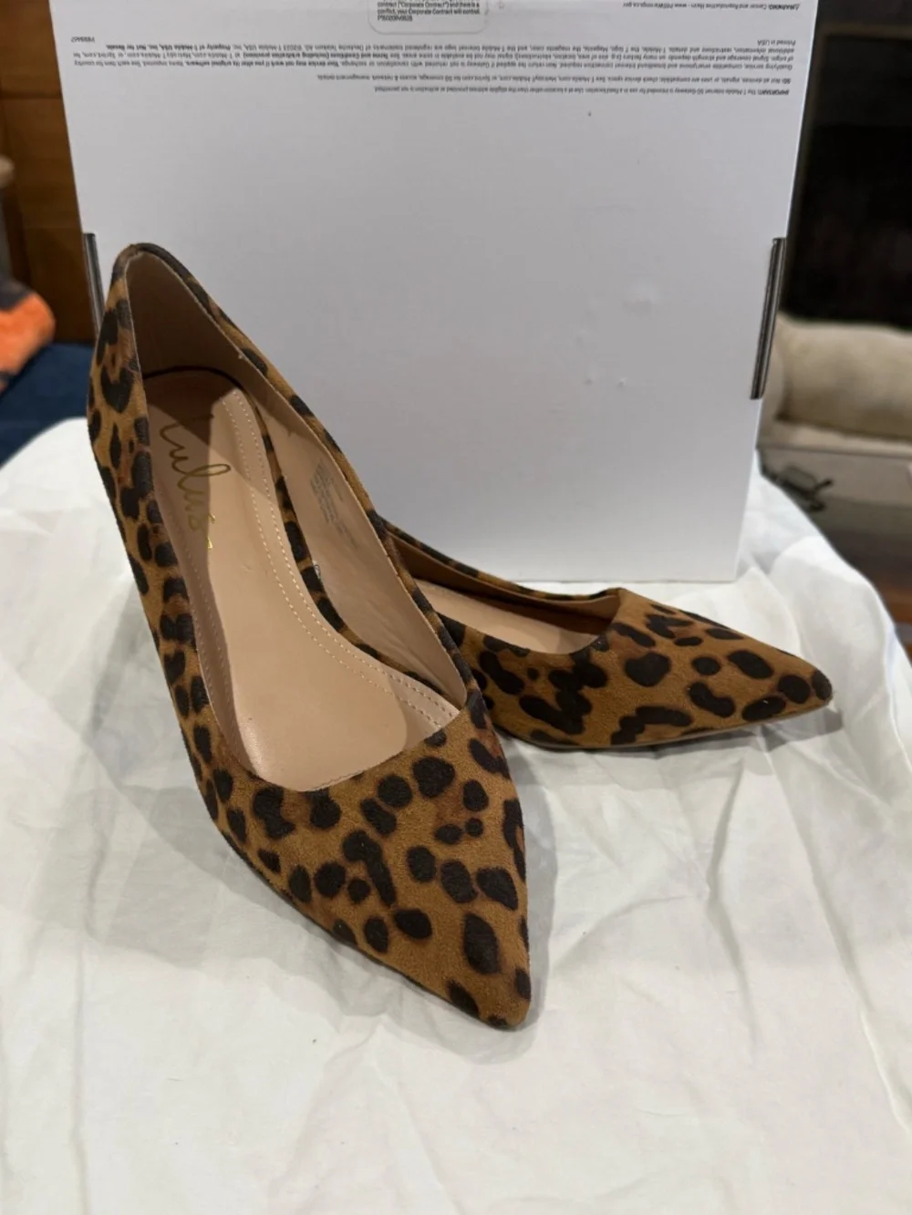 Lulus Alessia Leopard Suede Low Pointed-Toe Heels Size 8.5